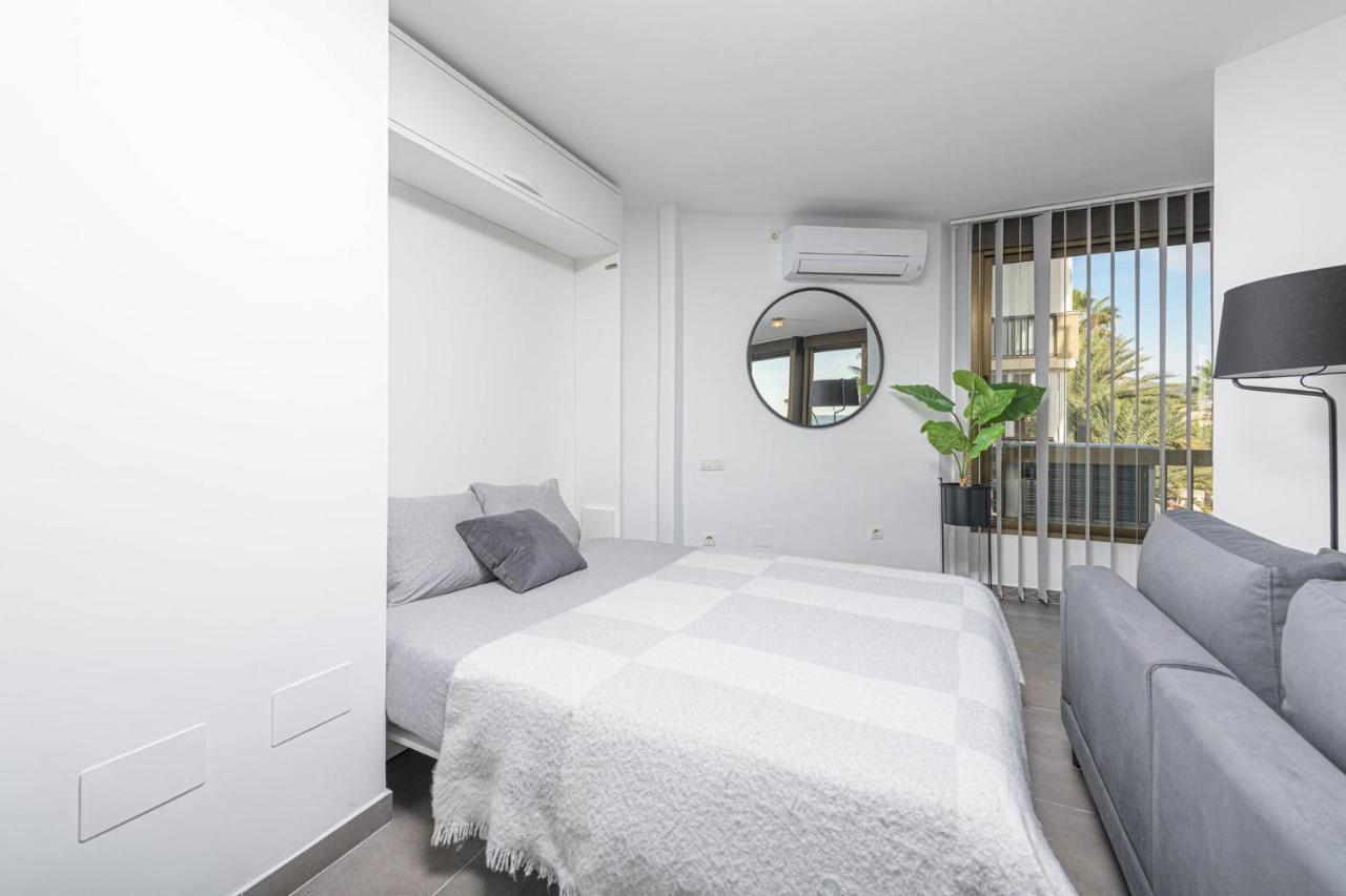 Mediterraneo Beach Apartment In Malaga By Solaga Holiday Homes Exterior foto